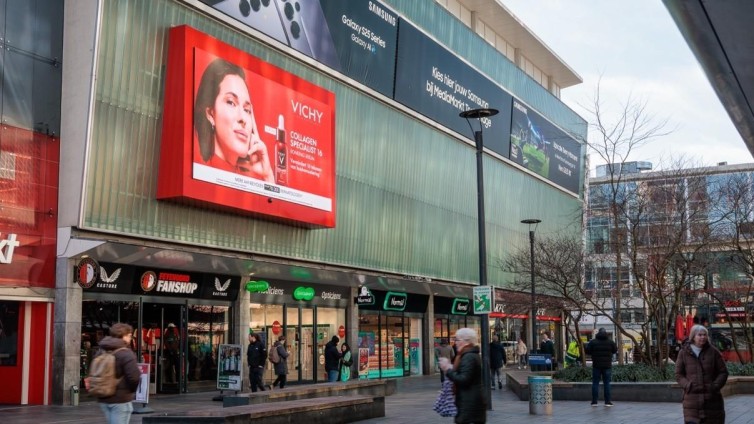 Out-of-home 5 procent in de plus in het derde kwartaal